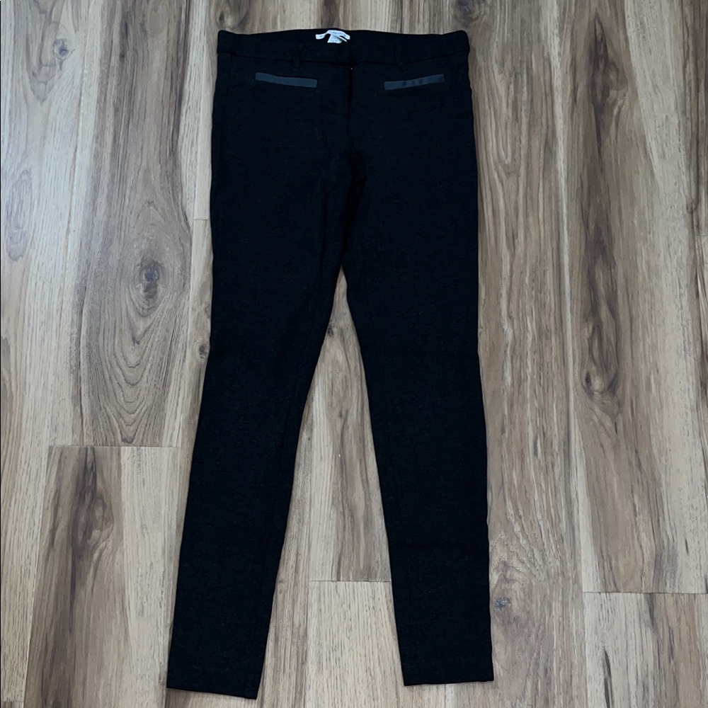 Dalia Collection Women’s 6 Dark Gray Skinny Pants